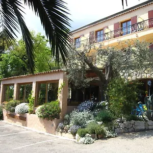 https://les-belles-terrasses-tourette-sur-loup.fr-provencehotel.com