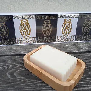 https://la-maison-dedouard.fr-provencehotel.com